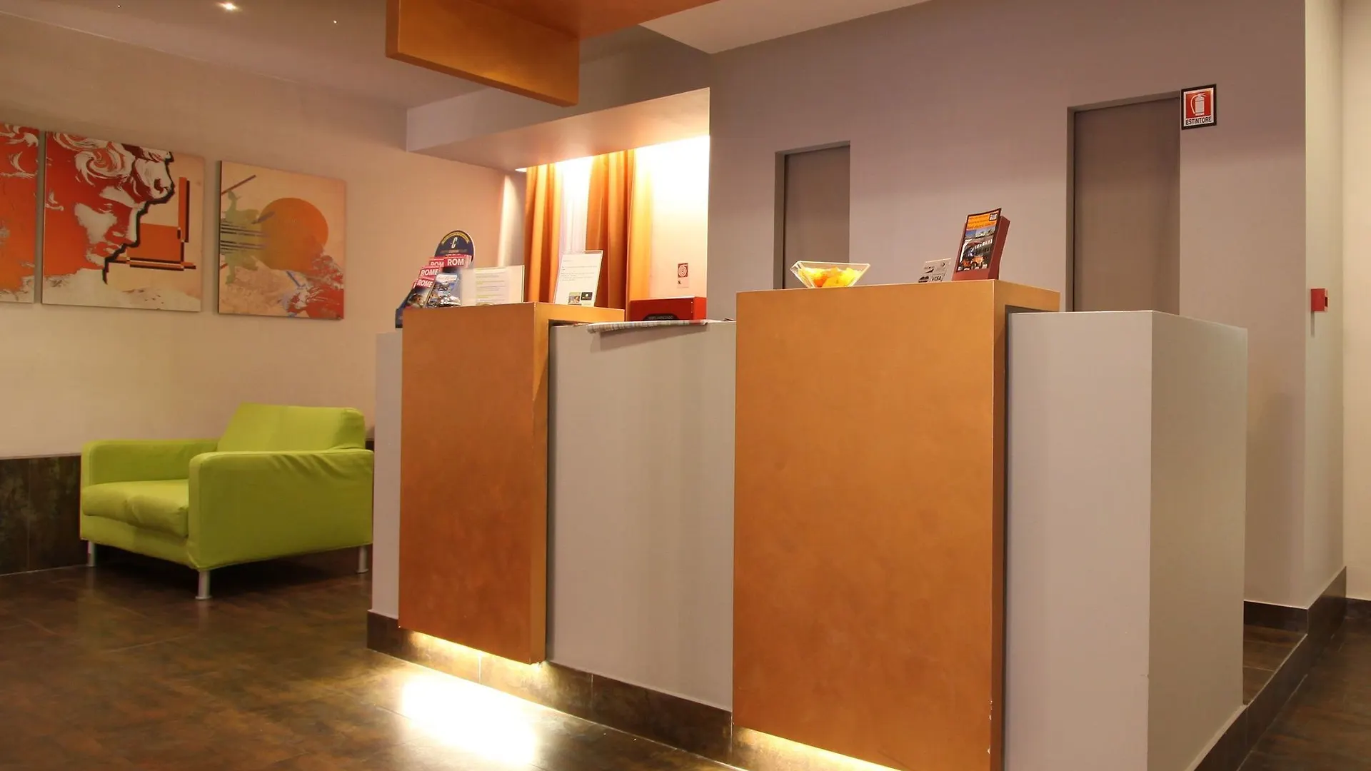 New Morpheus Rooms Rome Bed & Breakfast